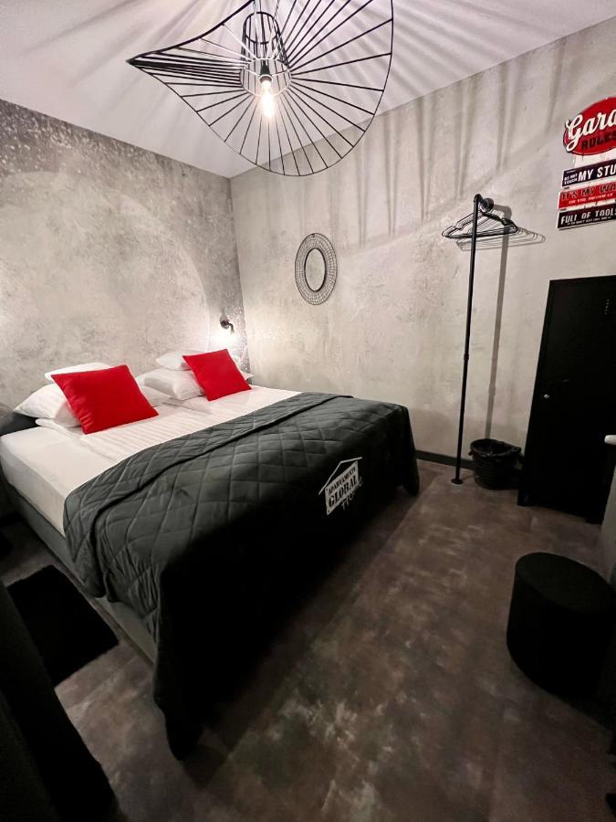 Global Home - Aparthotel - No Contact Check In Mielec Esterno foto